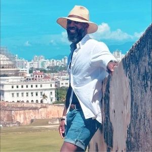 Meet your Posher, Eric